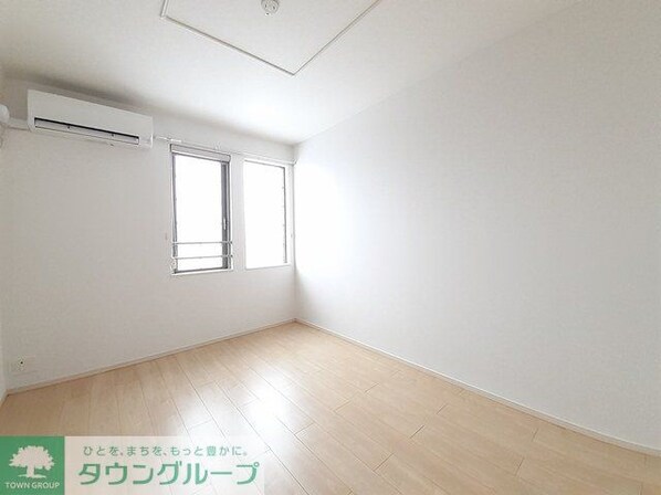 レジデンス ワイズ エフBの物件内観写真